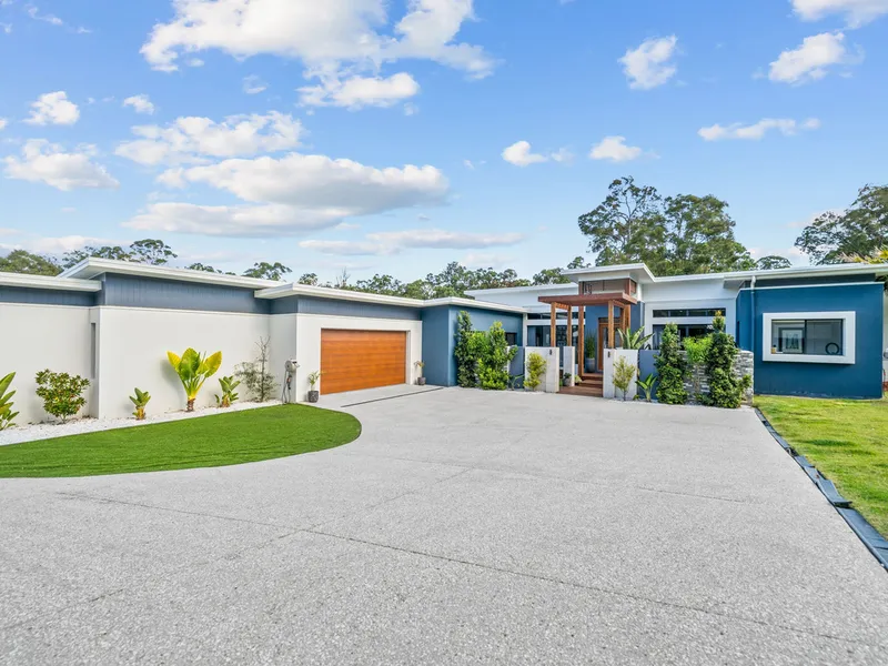 Award Winning Acreage Estate