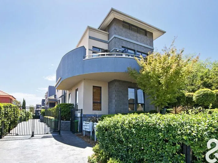 **Modern & Low Maintenance Living**