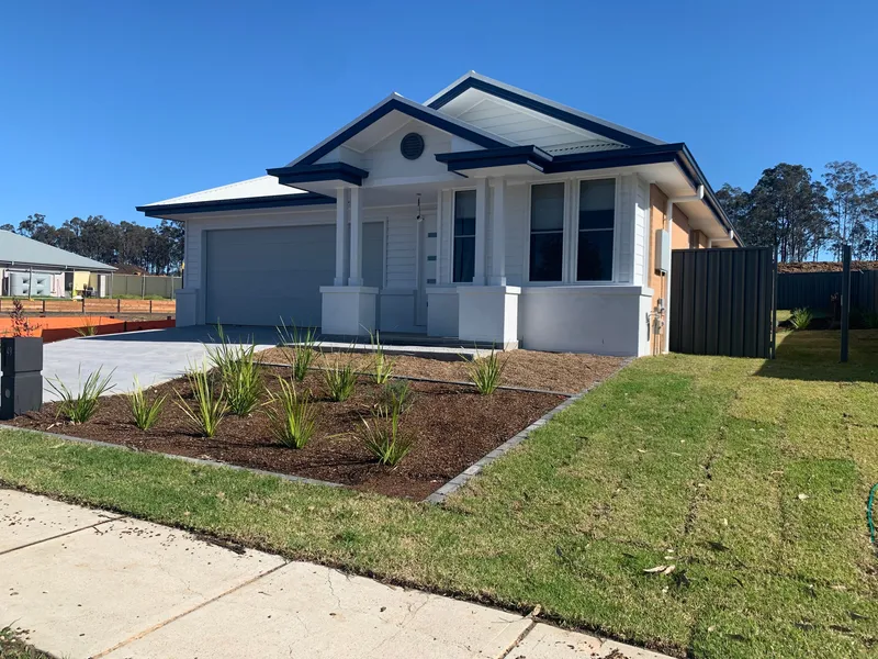 BRAND NEW FAMILY HOME - AVAILABLE 27/07/2022