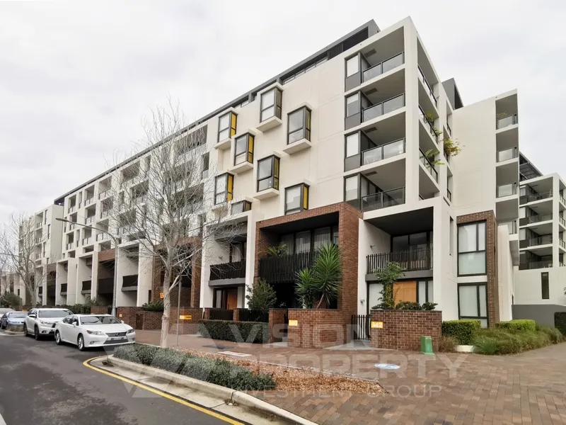 Furnished luxurious 1 bedroom apartment!