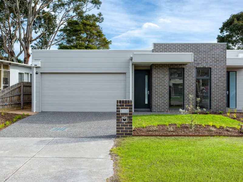 Quality - Space - Design - Stroll to the Beach