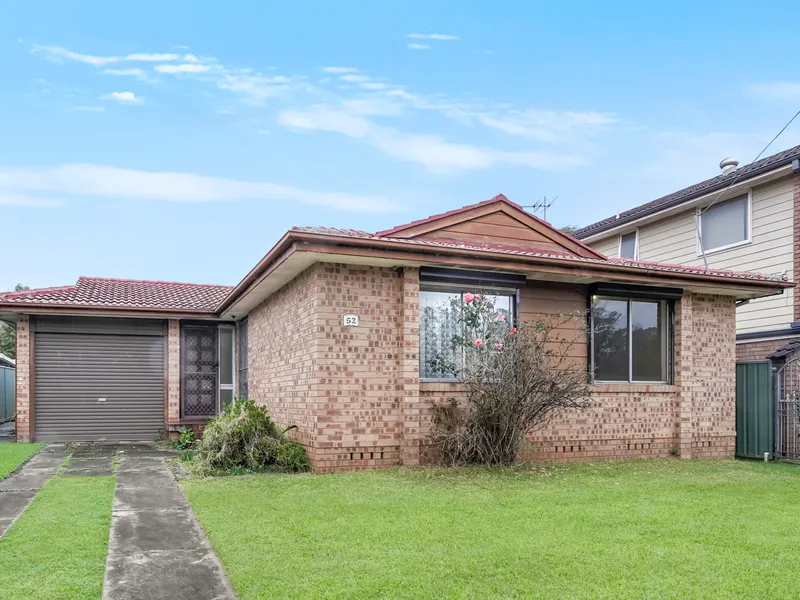 Brick Veneer Home-Great Location!