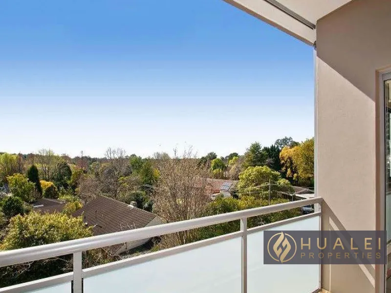 Warrawee Modern Two Bedroom Apartment for Lease