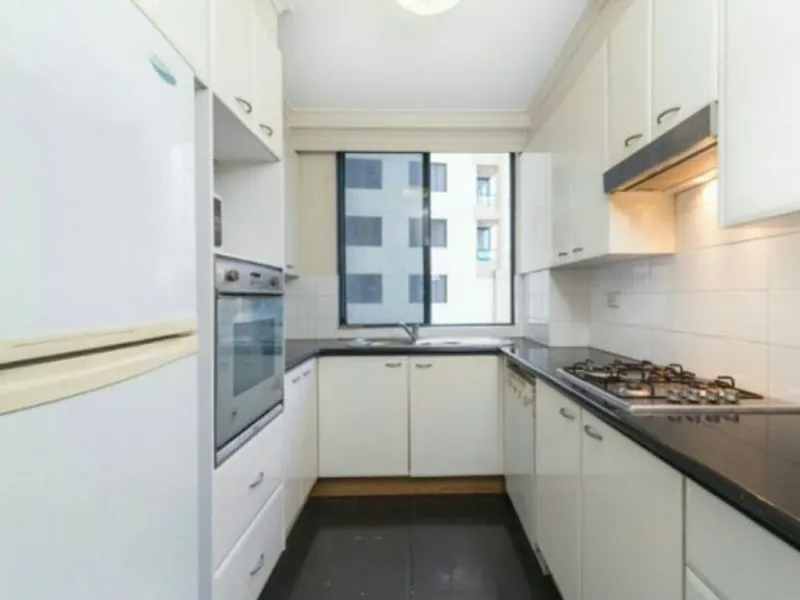 Two bedrooms fully furnished for lease $800/ week in Haymarket NSW 2000