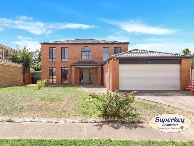 INTRODUCING A MAGNIFICENT DOUBLE STOREY HOME FOR Sale!