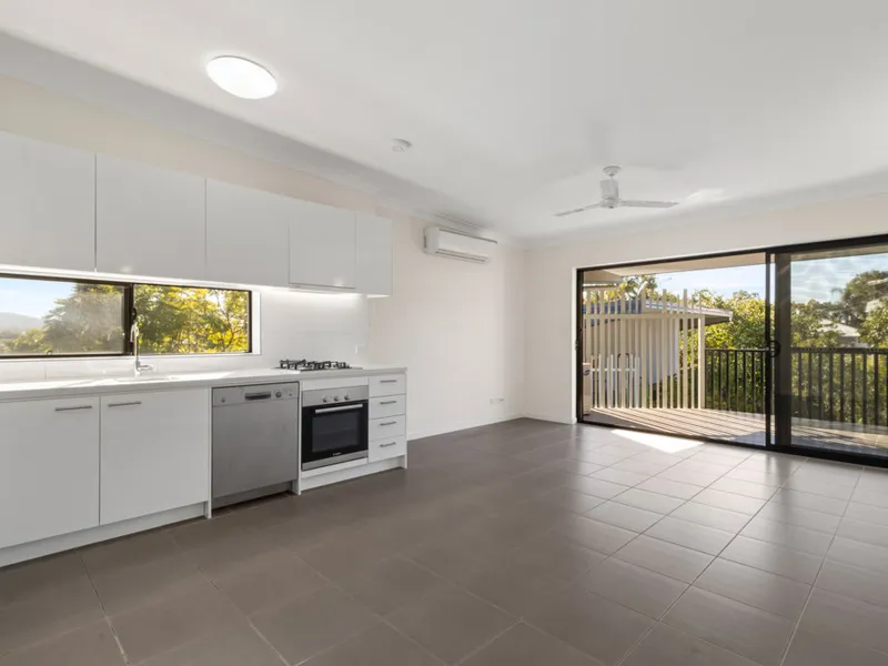 Modern Apartment in Fantastic Location