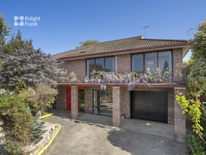 Fantastic family living in the heart of Kingston