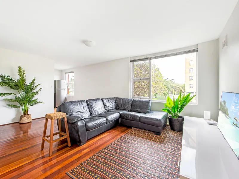 Incredible lifestyle location only 250m from Beach!