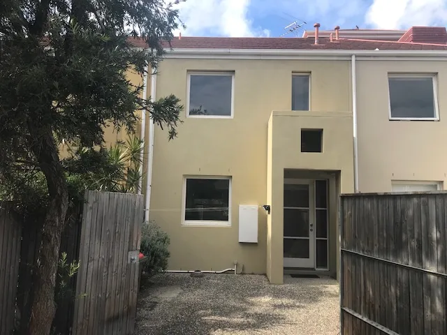 2 bedroom with additional loft study/ 3rd bedroom!