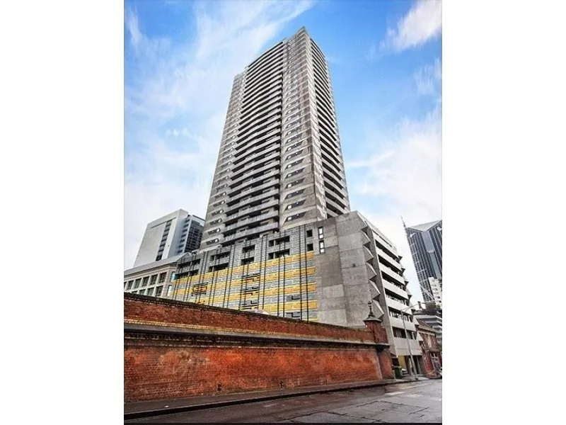 LIVE IN HEART OF CBD