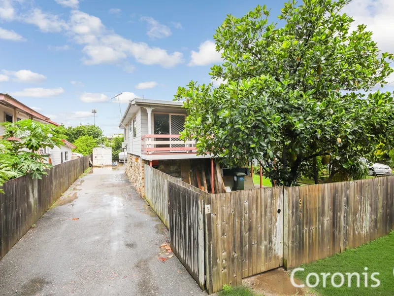 Fully Fenced Highset house