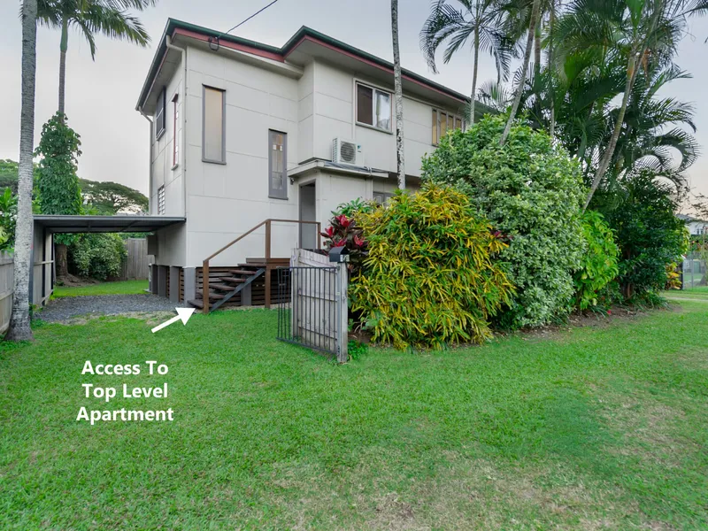 Character Filled Residence In The Heart Of Mossman