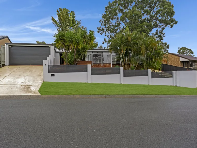 A PEACEFUL AND MODERN FAMILY OASIS, JUST MOVE IN AND ENJOY!