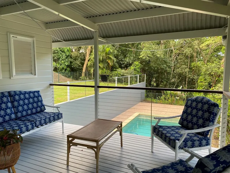 Hamptons inspired acreage home in Redlynch