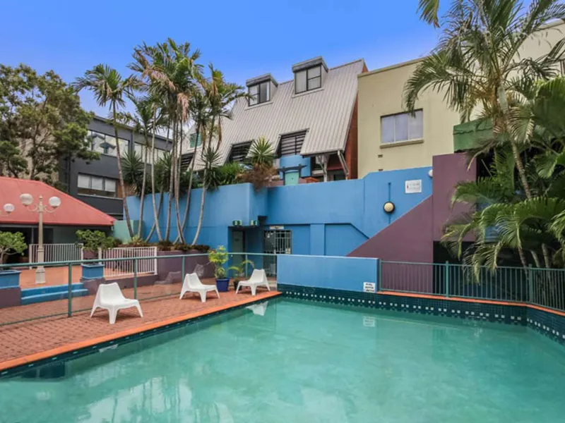 Fully Furnished Apartment - Bonaparts Complex
