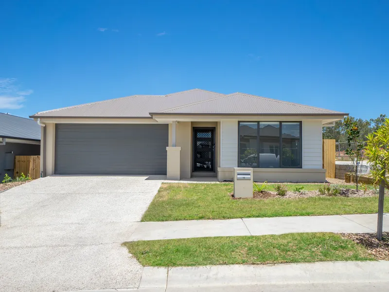 Near New Spacious Family Home In 