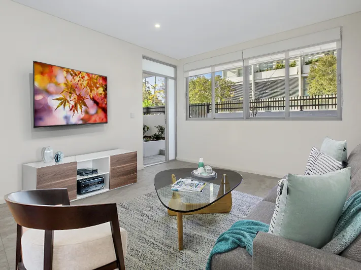 LUXURY NEAR NEW APARTMENT -  2 PRIVATE COURTYARDS - PET FRIENDLY