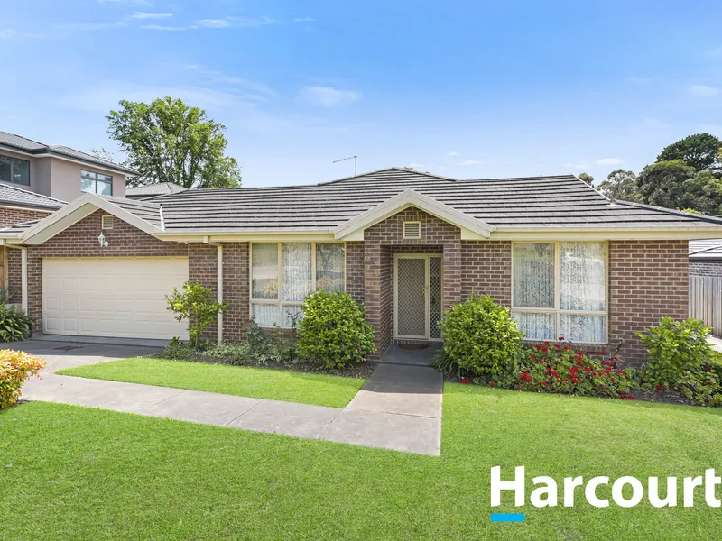 Comfortable easycare living with prime convenience