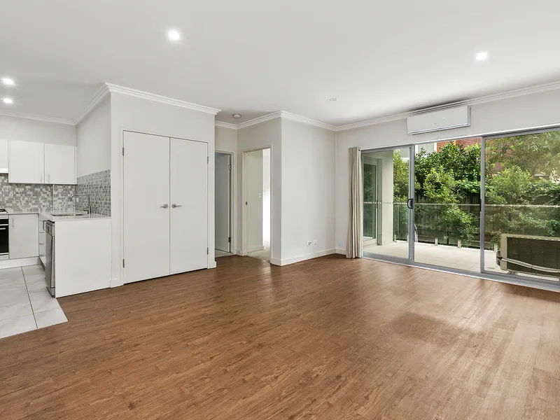 Immaculate Apartment in Perfect Location