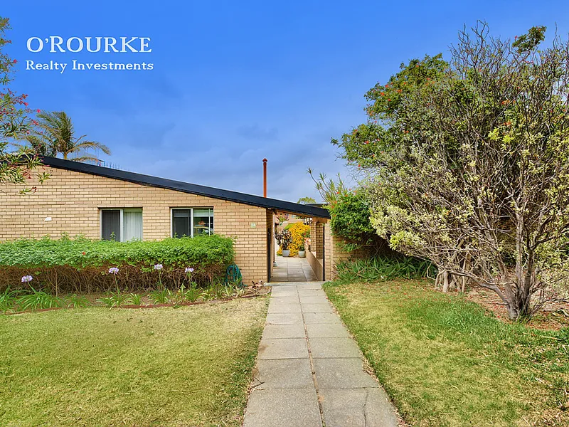 Beachside Living on a Budget. First Time Open Sunday 1-1.45