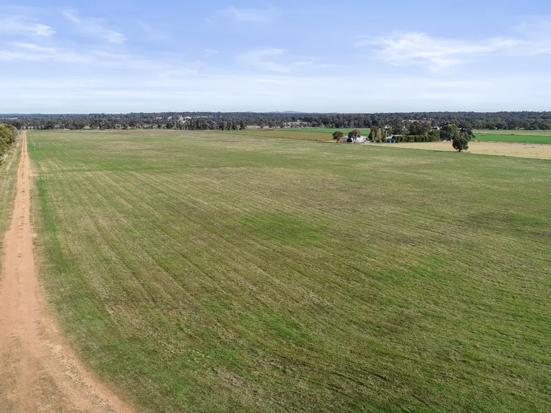 Macquarie River Frontage With Potential