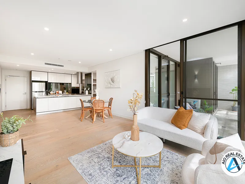Luxurious and Spacious 2Bed Apartment |Heart of Norwest | Perfect Location