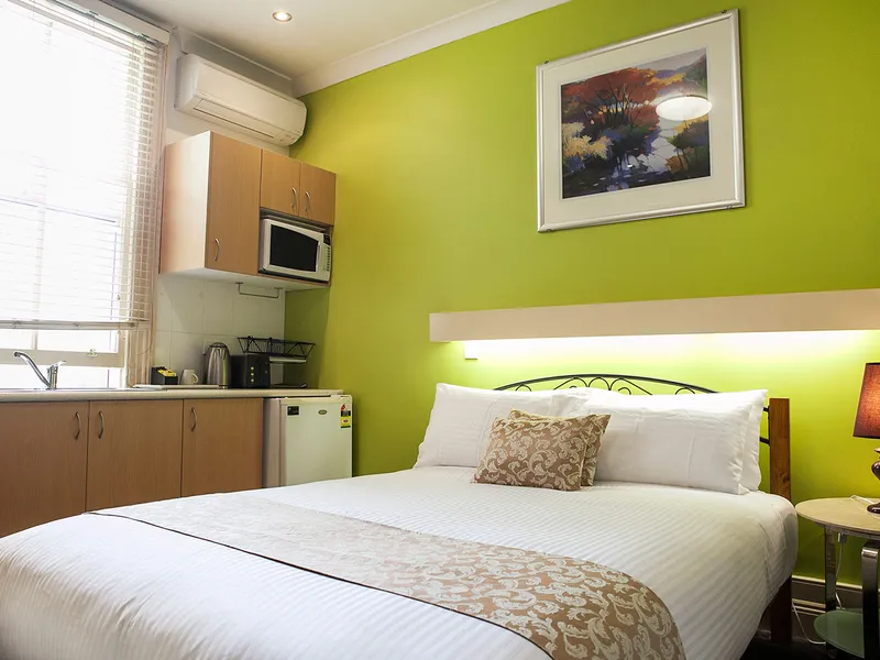 BOUTIQUE STYLED GUEST ROOMS AVAILABLE FOR RENT