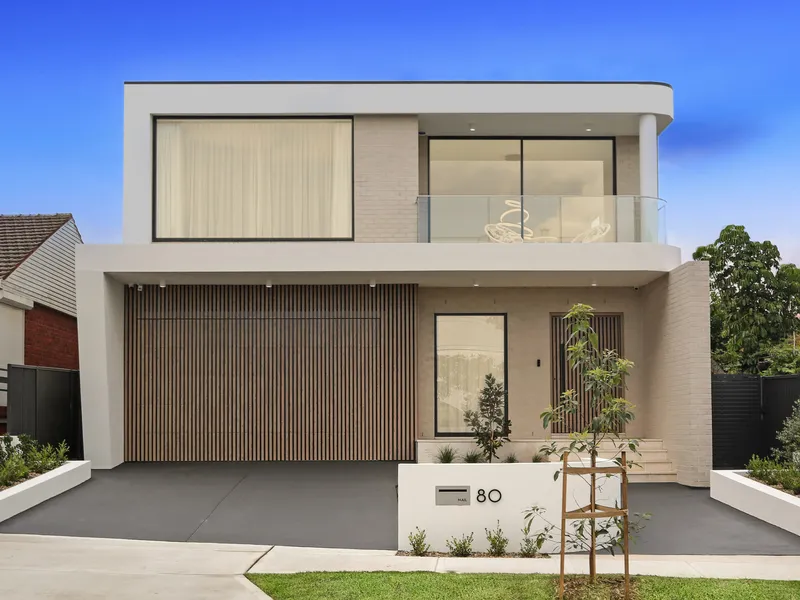 BRAND NEW FULL BRICK Contemporary Luxury Living