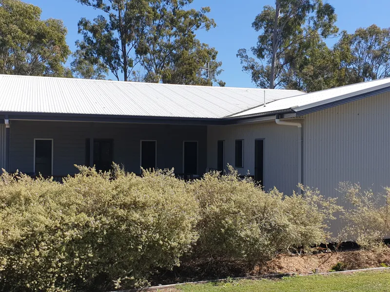 six year old 3 bedroom 2 bathroom.