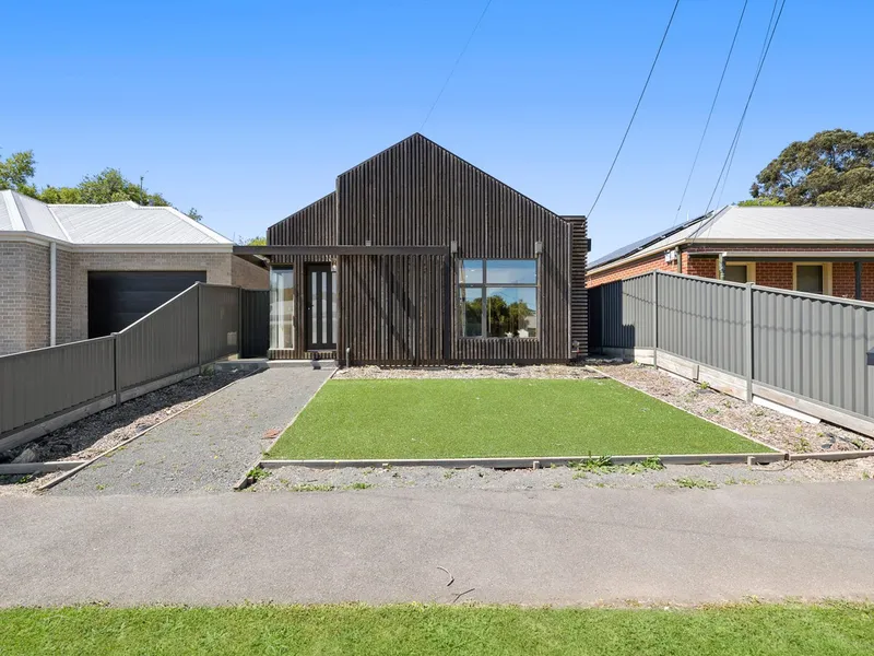 EXECUTIVE STYLE LIVING