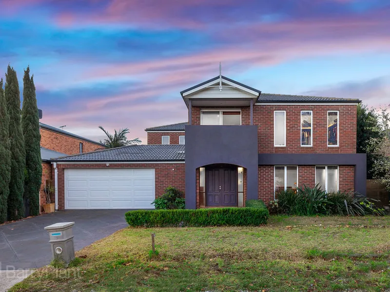 Sophisticated modern living perfectly located.
