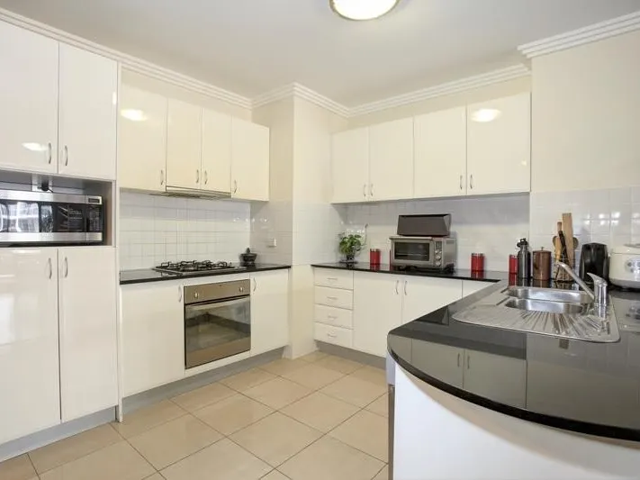 Spacious One Bedroom Unit