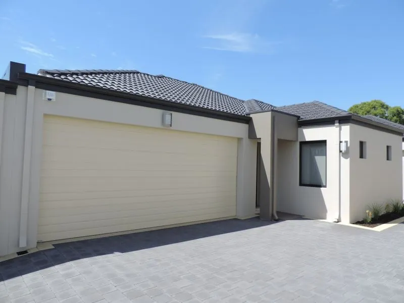 BRAND NEW QUALITY 3x2 Home Opposite Park