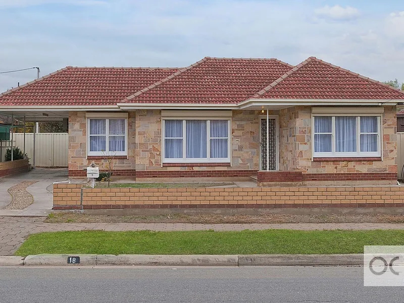 THREE BEDROOM FAMILY HOME