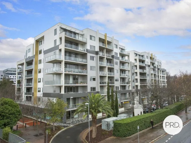 Glebe Park- 1 Bedroom Fully Furnished and Equipped in the heart of the City!