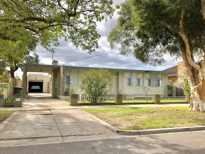 UNDER APPLICATION - Metropolitan living!