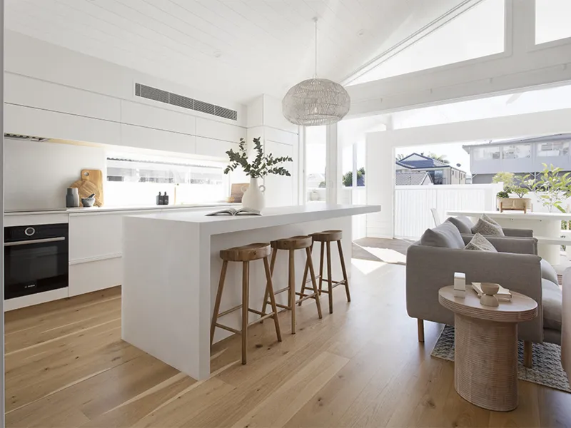 2 ARCHITECTUALLY DESIGNED DUPLEXES ONLY 250m TO BURLEIGH BEACH