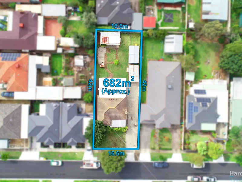 Perfectly Located on a 682m2 (approx) block!