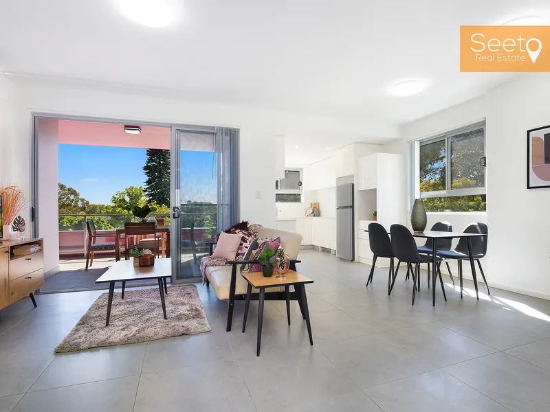 North-facing Corner Apartment