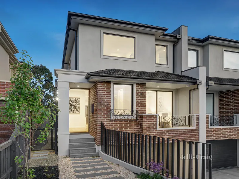 Brand new quality home in EDSC school zone