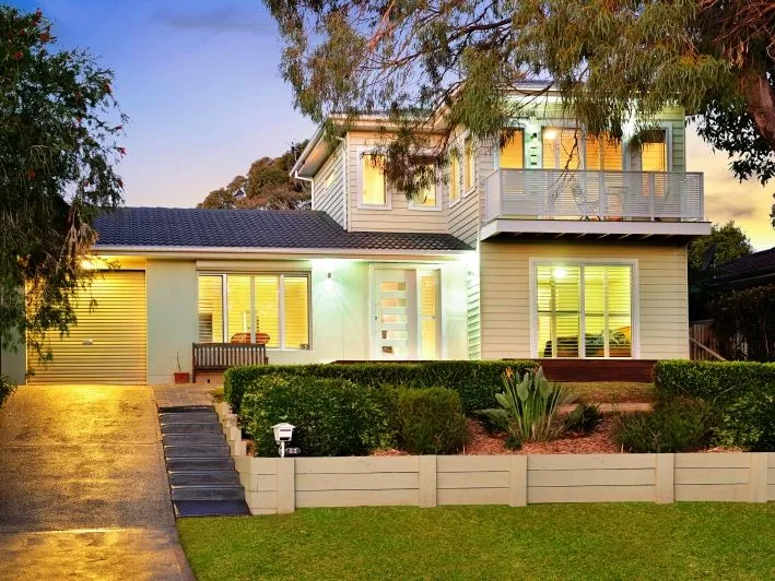 'Modern Luxe Living with Views!