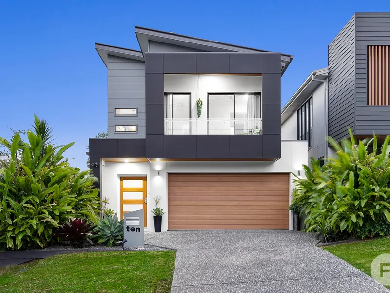 Resort Style Family Home in Whisper Quiet Location 