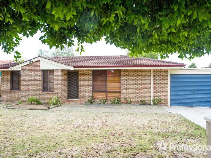 FAMILY HOME - CLOSE TO SCHOOLS AND PARKS
