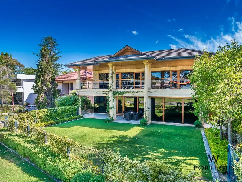 STUNNING FAMILY HOME WITH AMAZING VIEWS