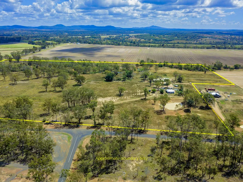 79 ACRES | 4 BDRM RENOVATED HOME + POOL