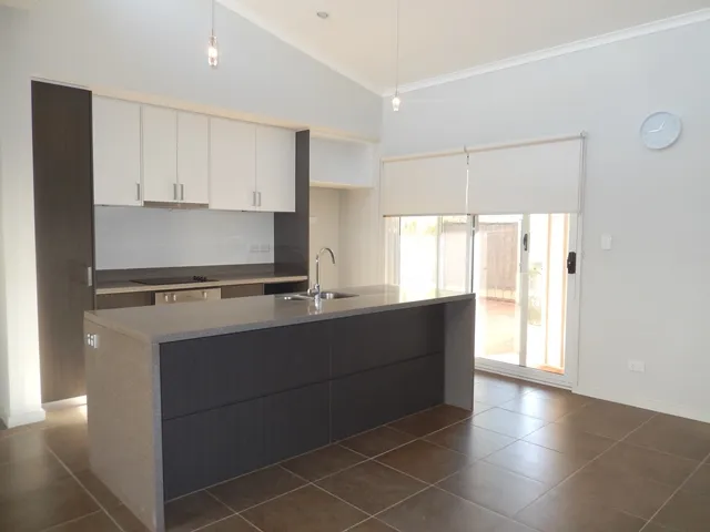 Don't miss out on this neat and tidy 3 x 2 unit plus study located in Padbury way