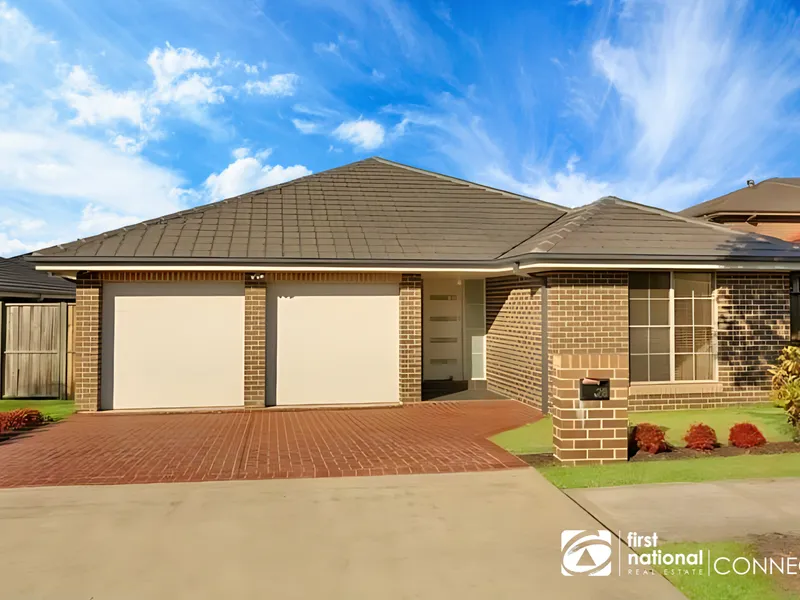 Contemporary, Suburban Sanctuary