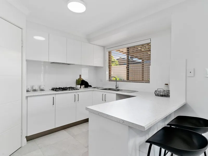 FULLY RENOVATED BEAUTIFIL VILLA!
