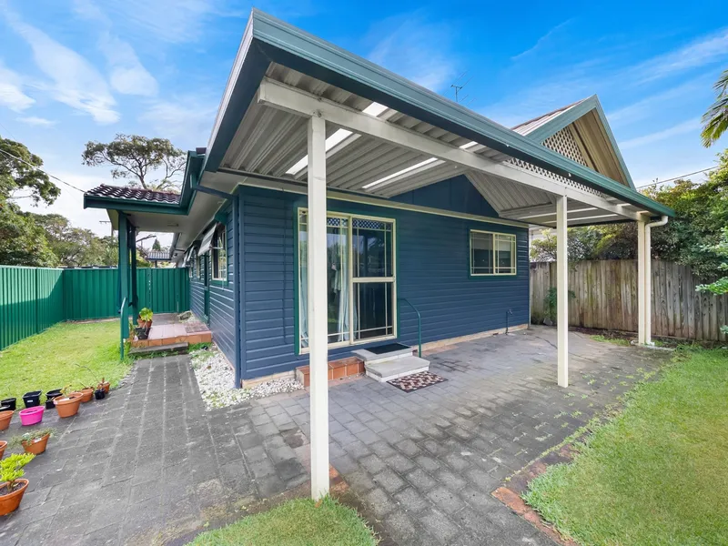 Torrens title villa- 5 Star listing!!!!!
