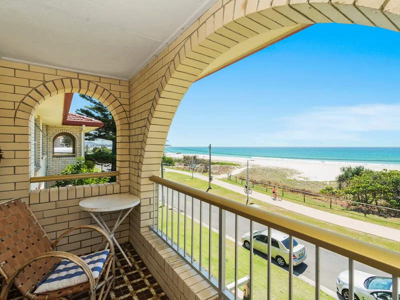 BEACHFRONT LIVING AT ITS FINEST